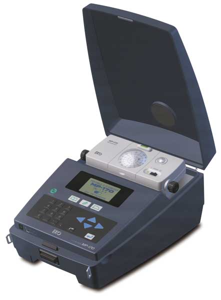 Contr�leur portable de courbes I-V pour modules PV et r�seaux de panneaux solaires : MP-170