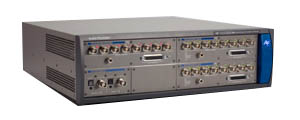 Analyseur audio 8 canaux analogique et num�rique pour laboratoire : APX 585