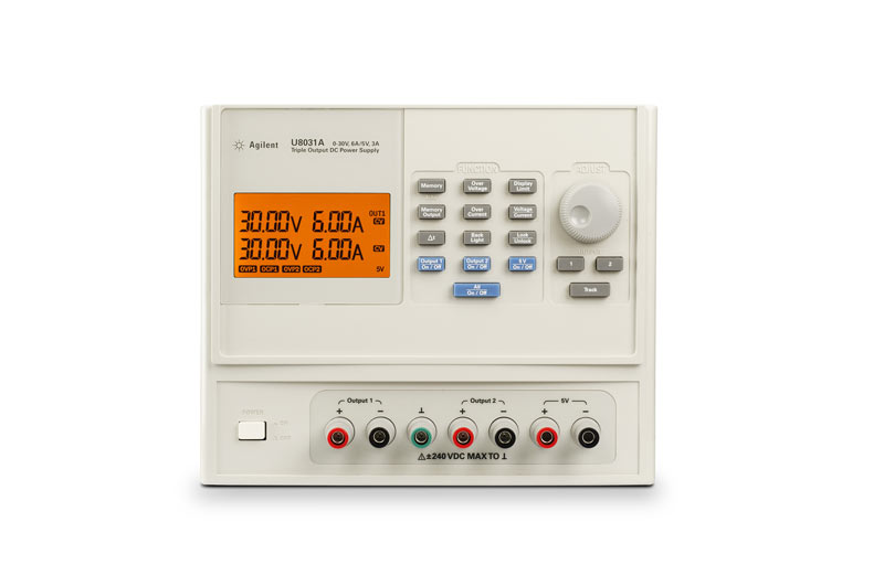 Alimentation triple � 30V/6A (2x) et 5V/3A; 375W : U8031A
