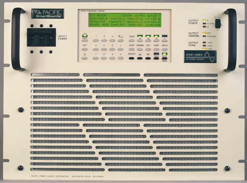 Source AC lin�aire, triphas�e, 500 VA-30 kVA, 15-5000 Hz : s�rie AMX