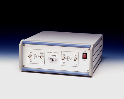 Amplificateur de tension, 2 voies, 20x, �150V 150mA : F20AD