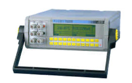 Mesureur - calibrateur de haute pr�cision � 0,005 % : PJ 6301 -> AOIP