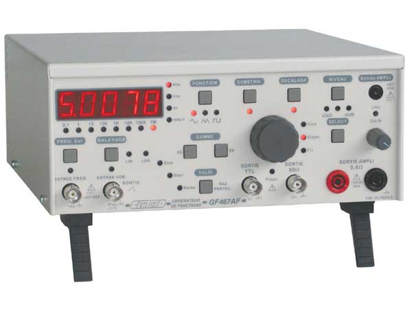 G�n�rateur de fonction 0.01 Hz � 3 MHz avec sortie amplifi�e 15 Watts : GF467AF
