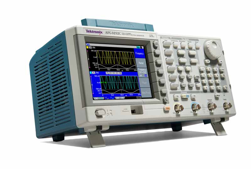 G�n�rateur de fonctions / signaux arbitraires 25 MHz : AFG3021C