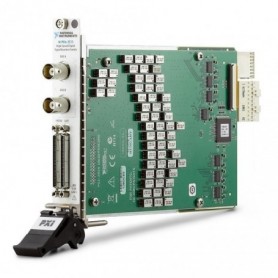 780587-15 : NI PXIe-2515 Module de commutation de signaux d'insertion sur E/S numériques, haute vitesse, 32 voies
