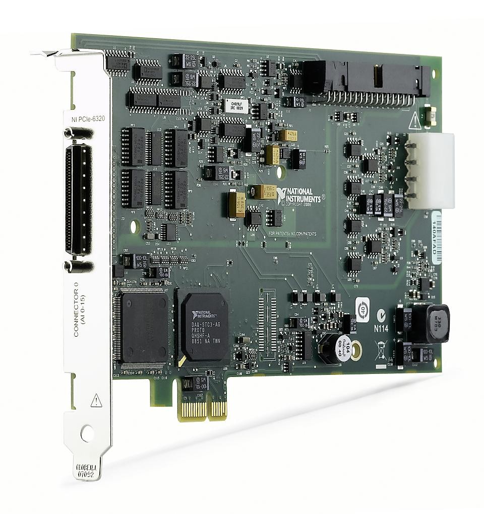 781043-01 : NI PCIe-6320 Carte d'acquisition de données de