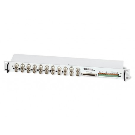 779556-01 : BNC-2090A Accessoire montable sur rack pour DAQ multifonction à 68 broches