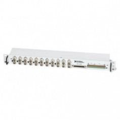 779556-01 : BNC-2090A Accessoire montable sur rack pour DAQ multifonction à 68 broches