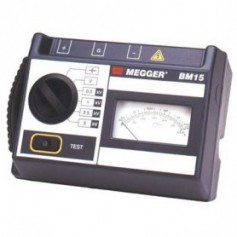 Isolamètre analogique piles et magnéto, 500 à 5000 V : Megger BM15 & MJ15