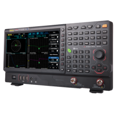 Analyseur de Spectre (9kHz - 6,5 GHz) : RSA5000