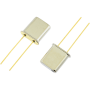 Oscillateur à quartz haute fréquence (10,0 MHz – 300 MHz) : Série UM