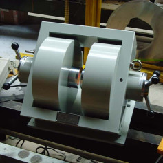 Électro-aimant à double culasse, double accordage et entrefer réglable : DXSB