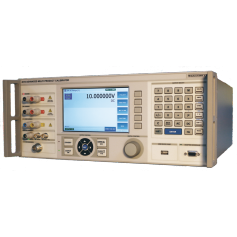 Calibrateur de précision multi-fonctions 10 MHz : Séries 4000