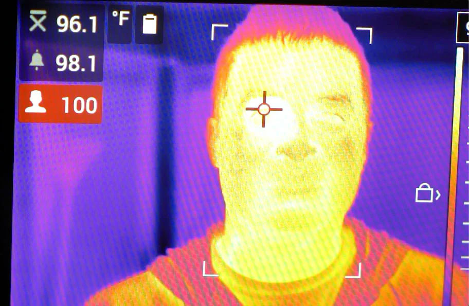 Analyse de la température pour coronavirus via une caméra thermique FLIR